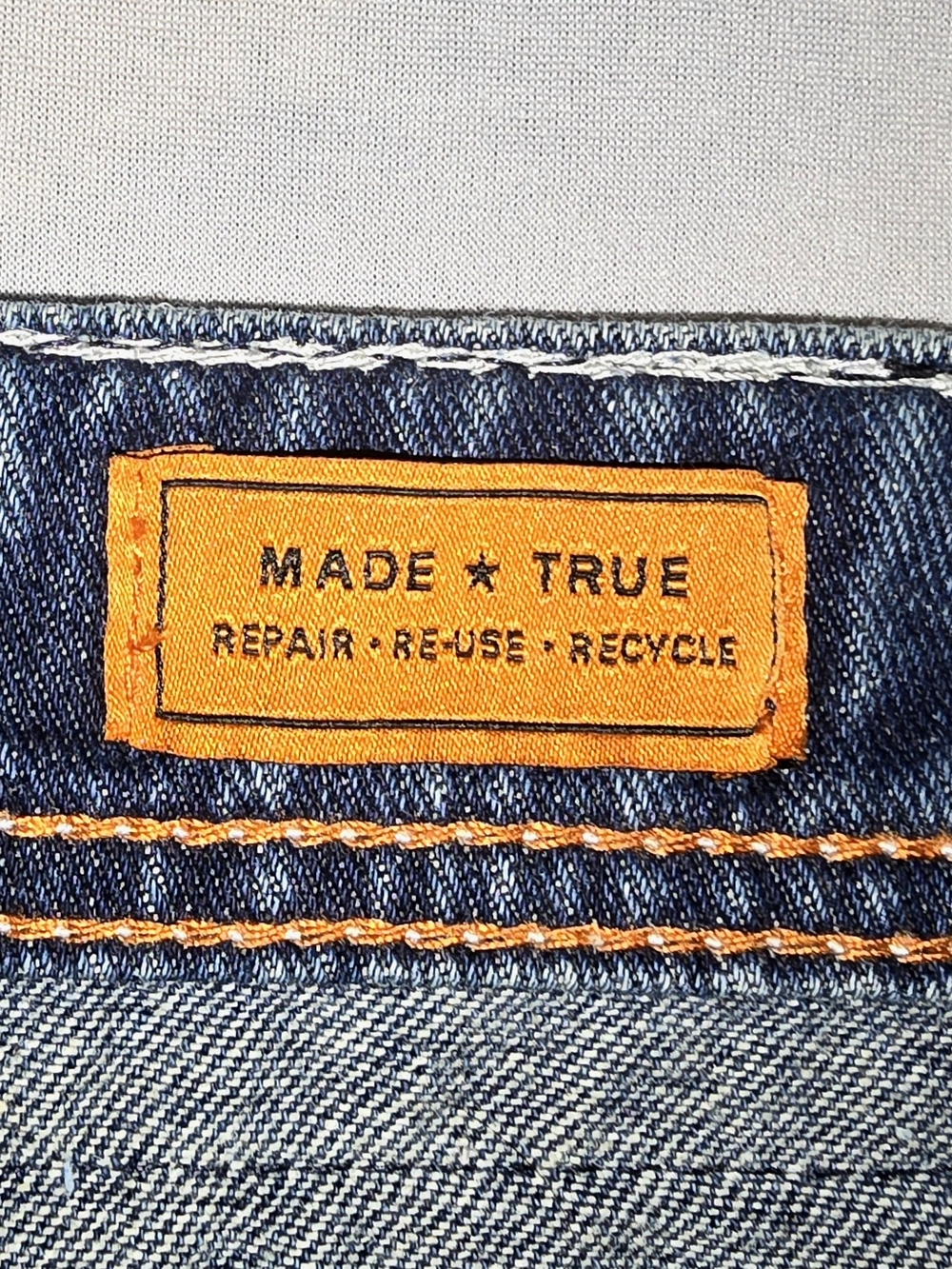 True Rebel Fast Eddie Jeans 36x32 - Picture 6 of 9